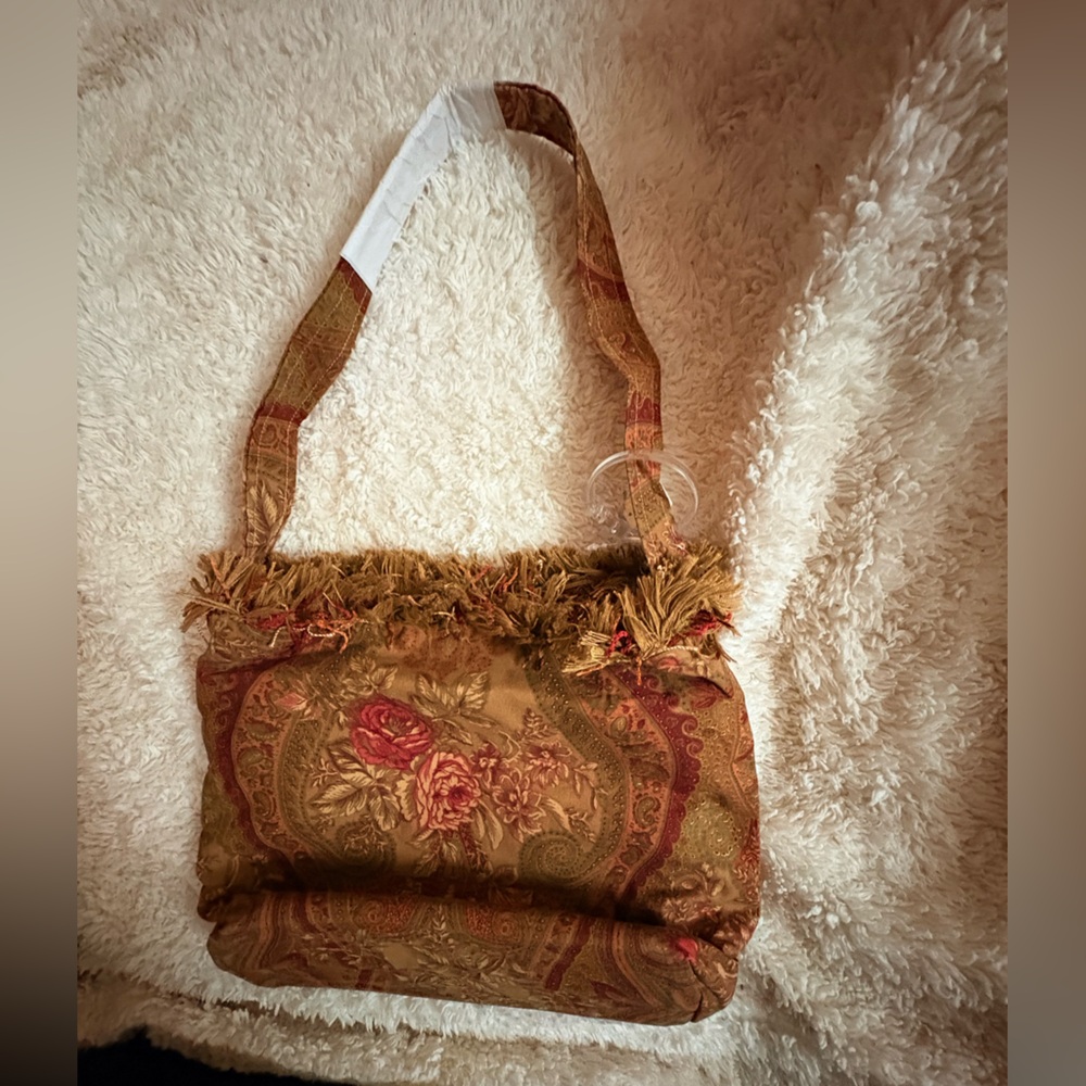 Floral Tapestry Tote Bag - Picture 6 of 10